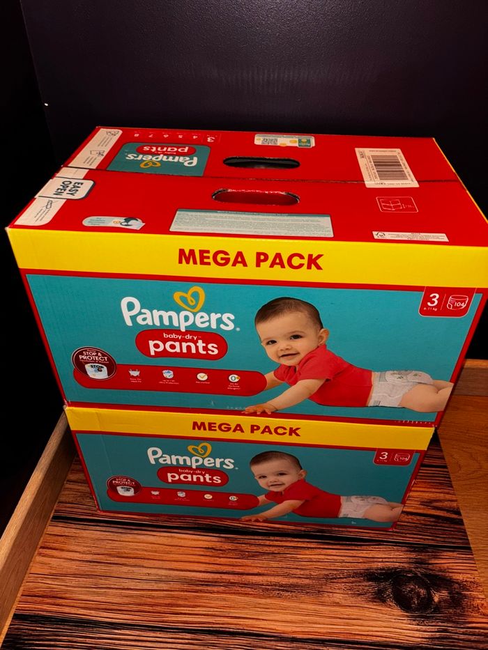 Lot De 2 Mega-Pack De 104 Couches Pampers Baby-Dry Pants Culotte Neuf Dans L’emballage.