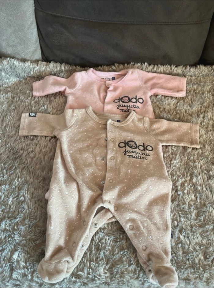 Lot pyjamas naissance - photo numéro 3