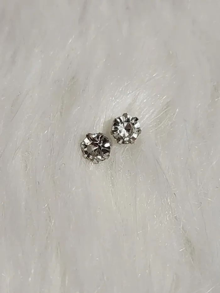 💎Boucles d’oreilles pierre Zirconium Blanches 💎