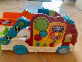 Tut tut dépanneuse VTech