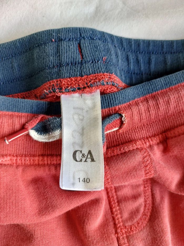 Short C&A taille 10 ans / 140 cm - photo numéro 3