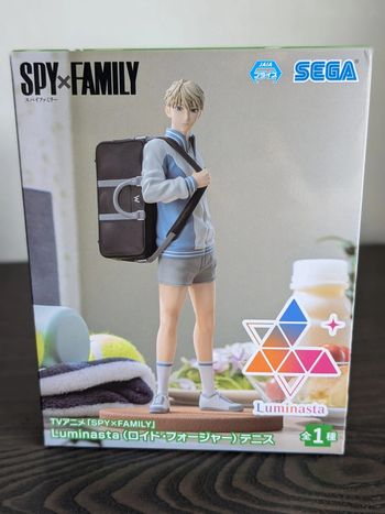 Figurine Spyxfamily - Forger Loid Tenis Ver. Luminasta - Sega