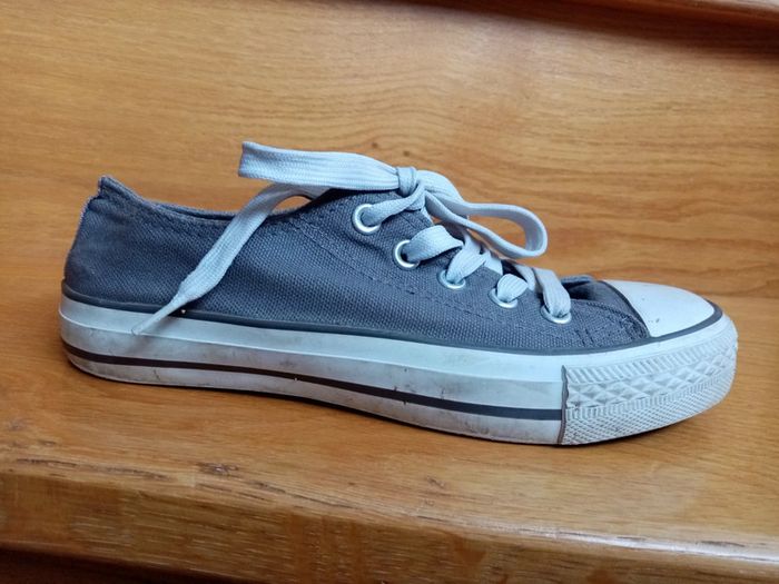 Baskets toile taille 35 - photo numéro 6