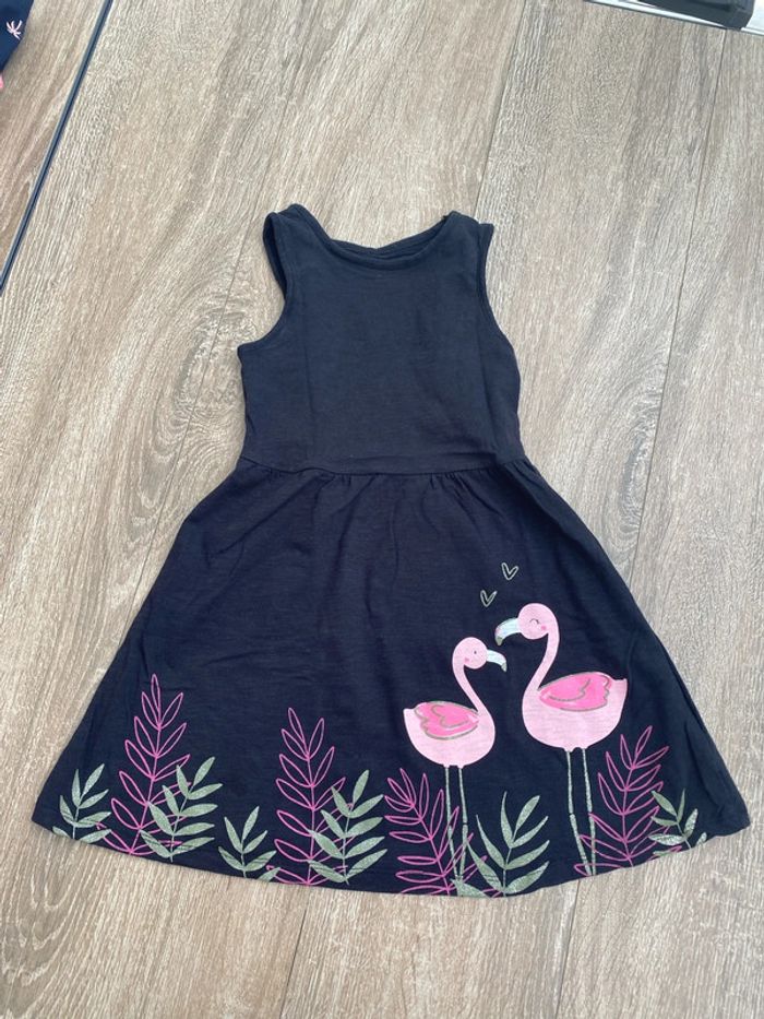 Robe avec flamants roses