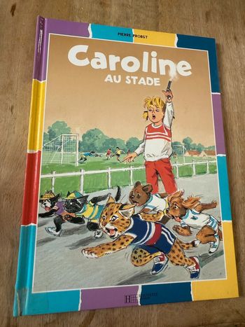 BE - Caroline au stade fait du sport bords damiers couleurs livre bd album Pierre Probst