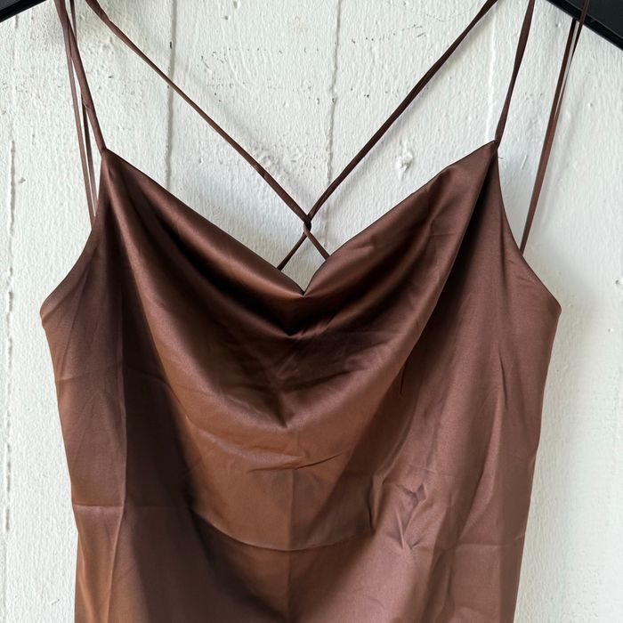 Robe chic satinée - photo numéro 6