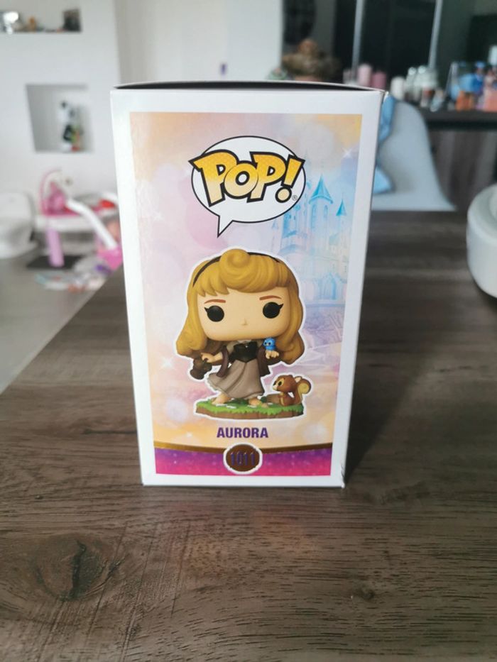 Funko pop disney princess 1011 aurore la belle au bois dormant - photo numéro 5