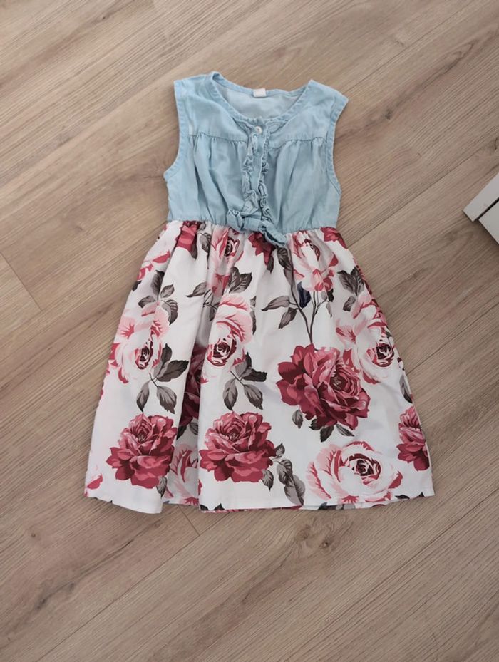 Robe jean a fleur