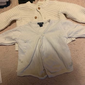 Lot de 2 gilet 1 mois