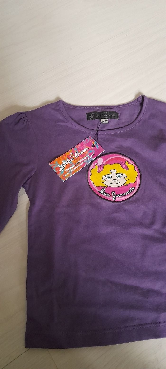 Tee-shir manches longues T 3 ans - photo numéro 2