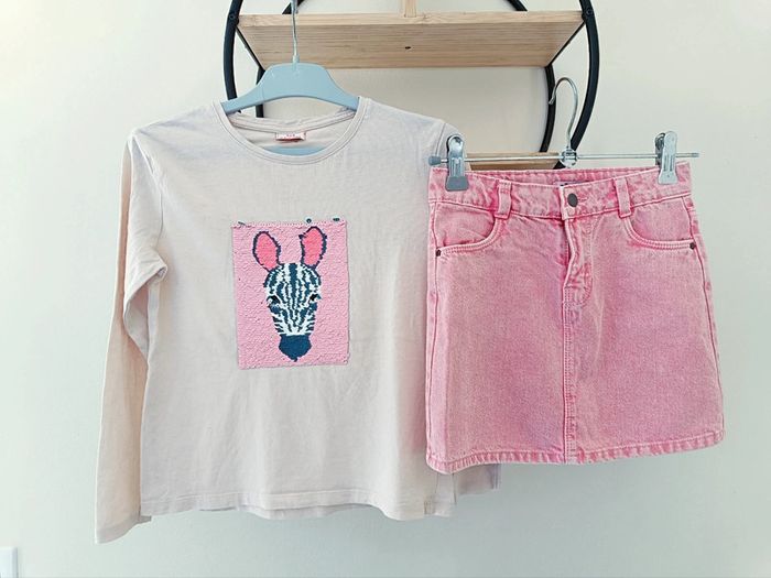 8 ans ensemble teeshirt tape a l'oeil et jupe Gémo