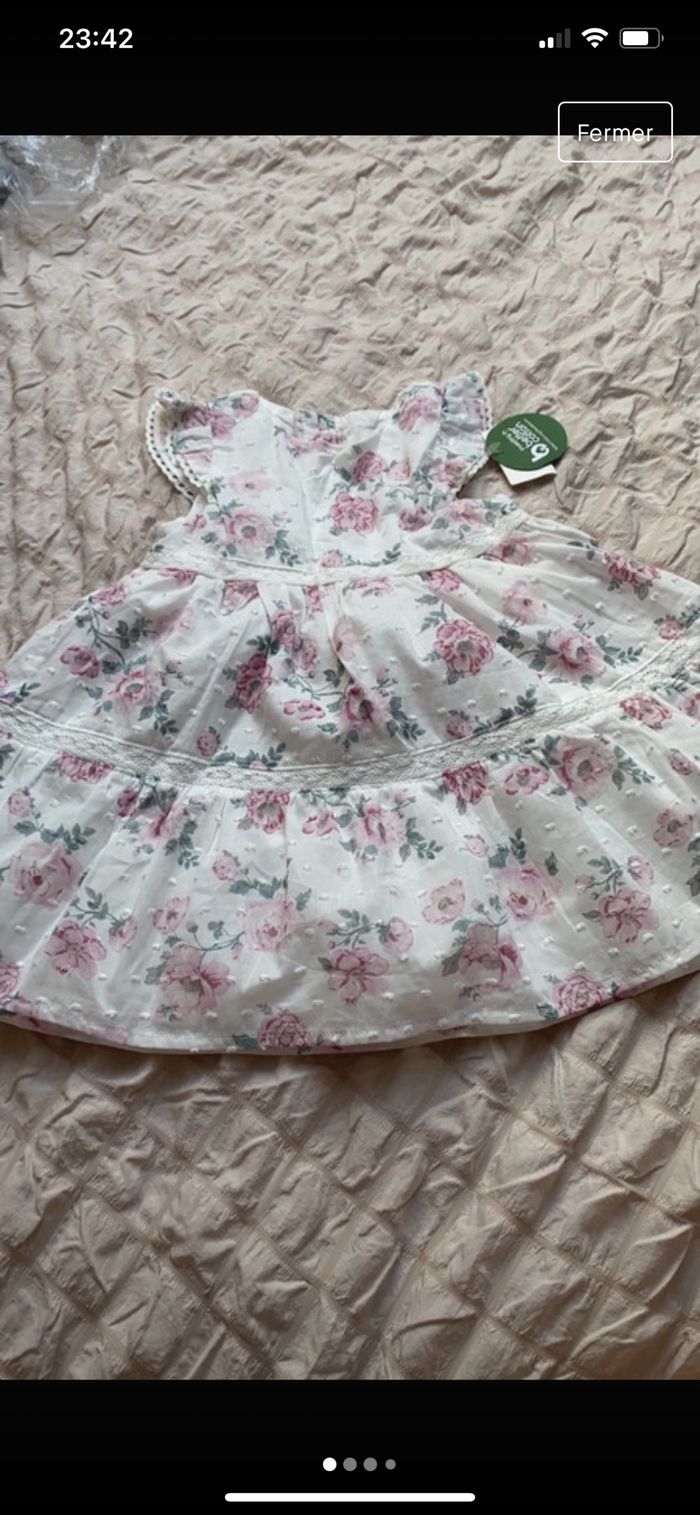 Robe fleurie bébé