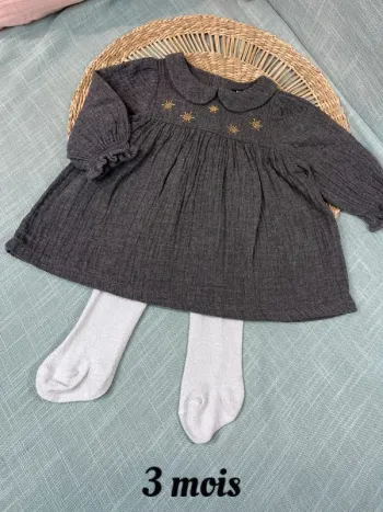 Robe et collant taille 3 mois