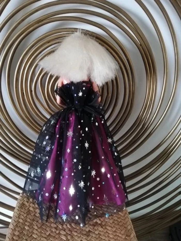 Barbie vintage et sa robe de soirée - photo numéro 3