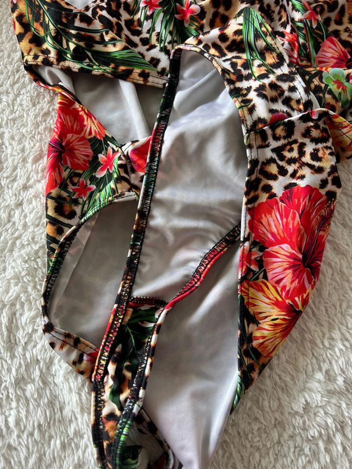 Maillot de bain 1 pièce asymetrique - photo numéro 5