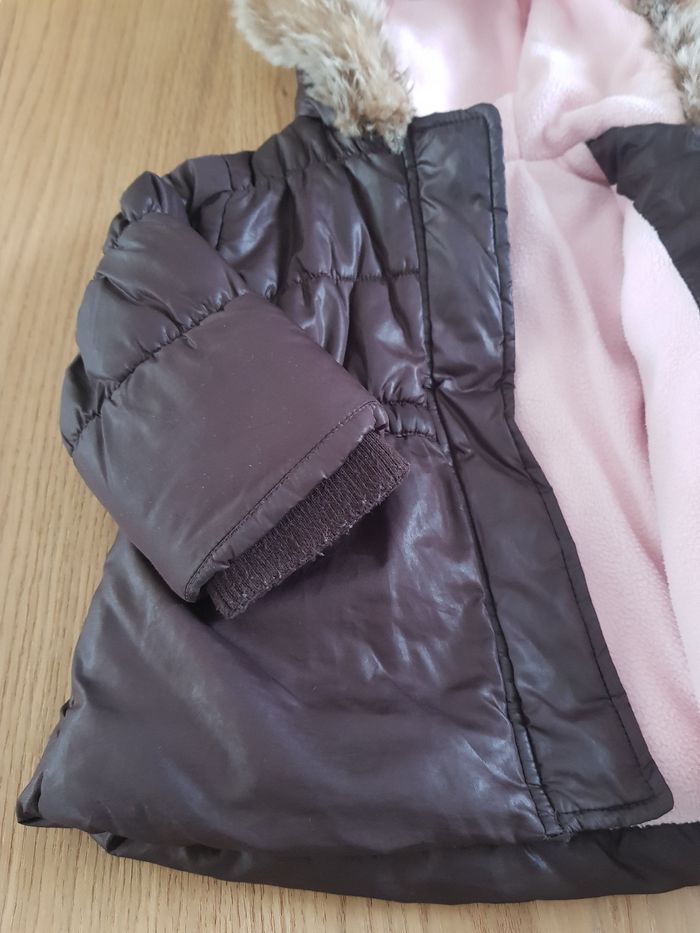 Doudoune à capuche marron et rose 12 mois bébé fille - photo numéro 2