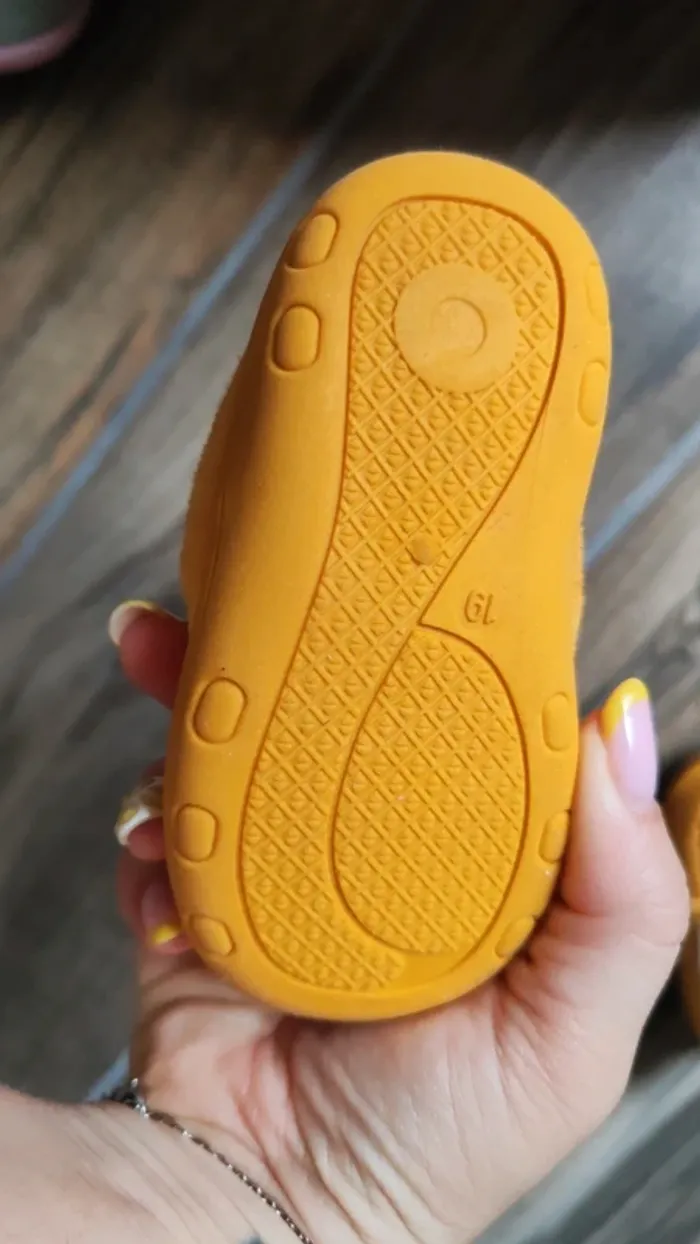 Chaussons - photo numéro 4