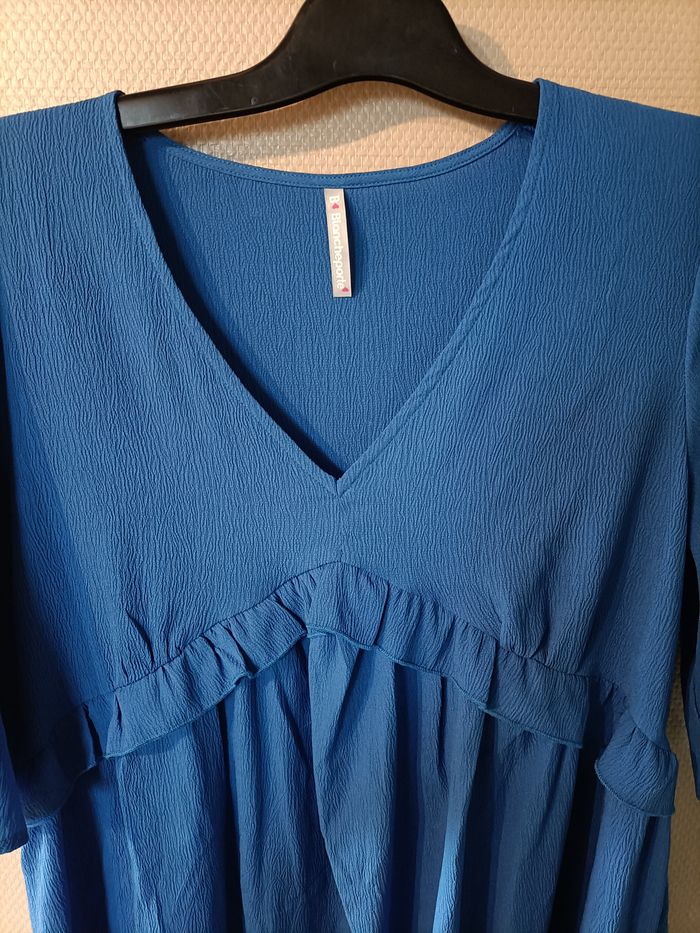 Robe uni bleu mi longue manche courte volant - photo numéro 2
