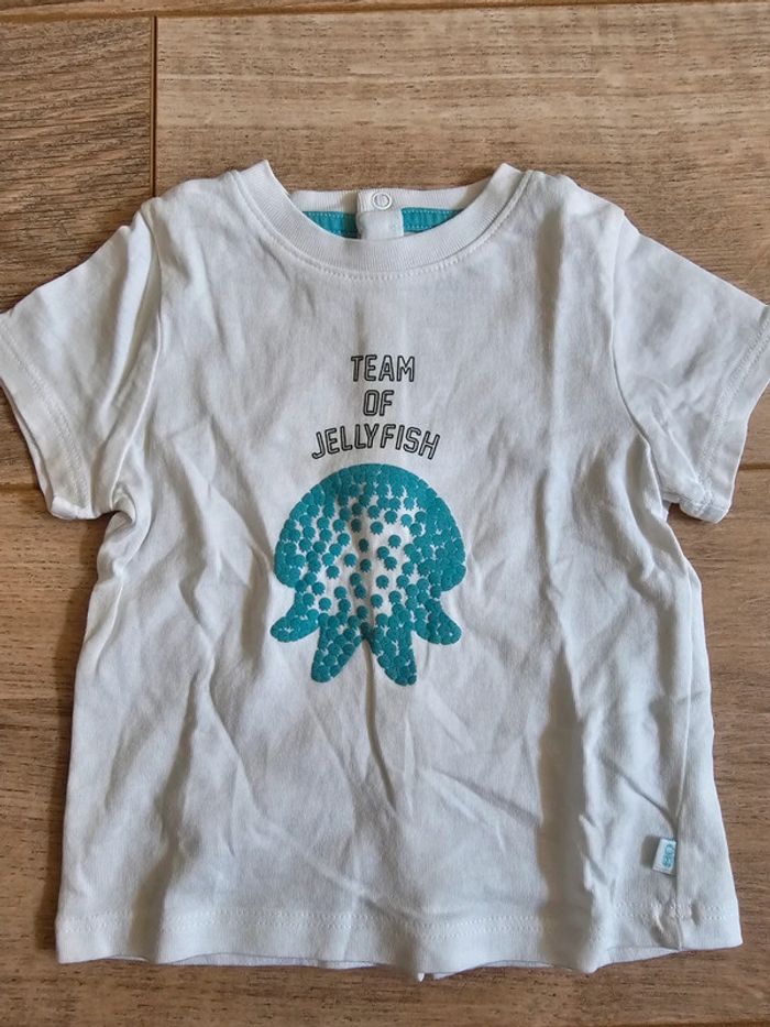 T-shirt Obaïbi pressions dans le dos taille 3 mois 59cm état neuf