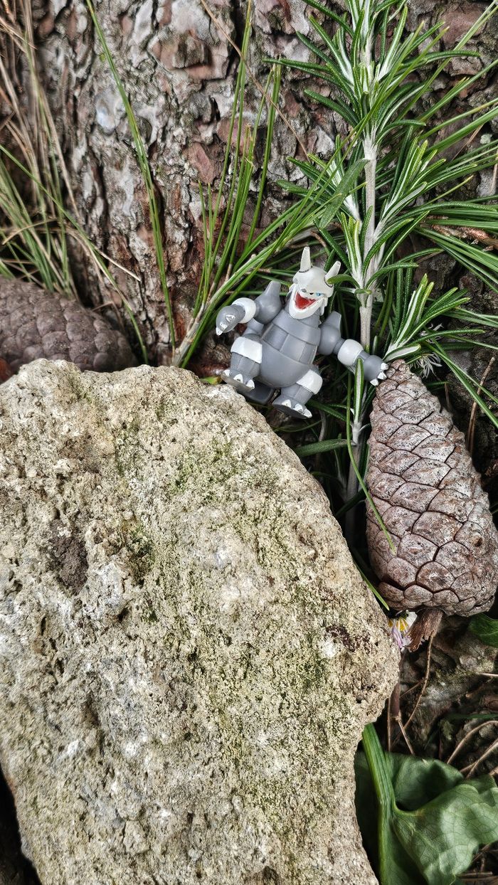 Super figurine Pokemon nintendo tomy galeking - photo numéro 1