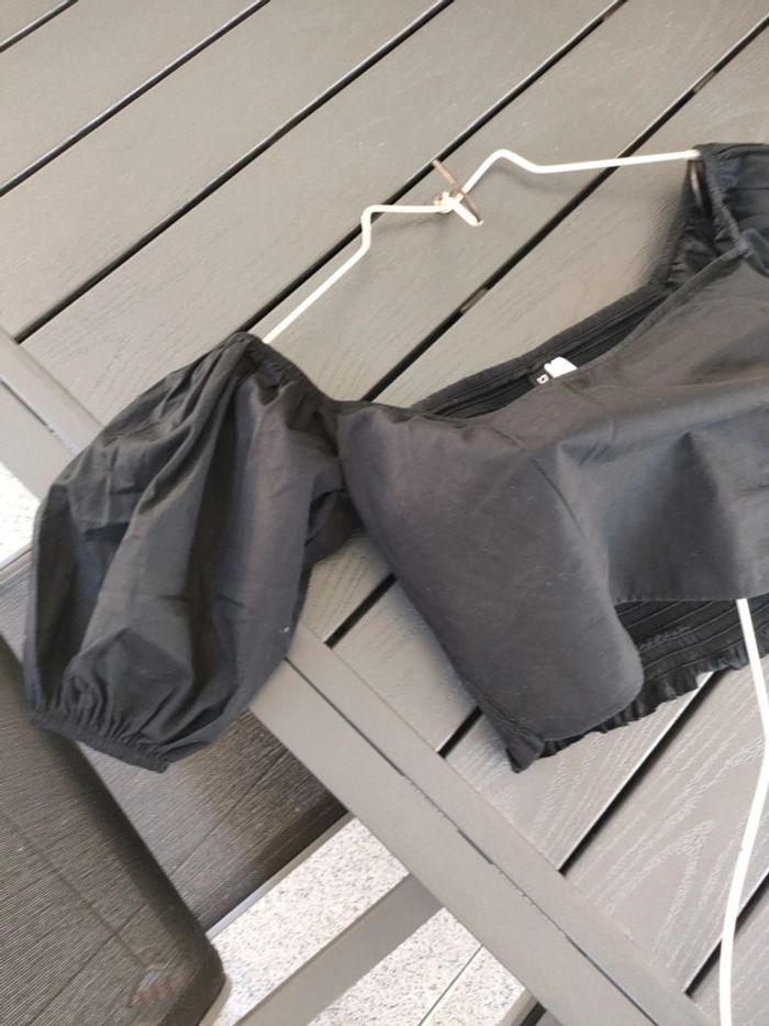 petit haut blouse crop top noir divided H&M S - photo numéro 6