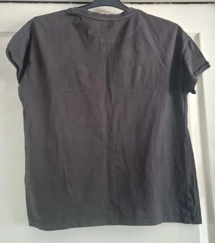 Tee shirt stradivarius - photo numéro 2