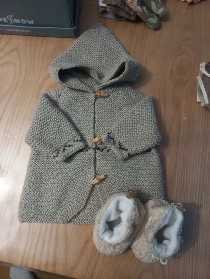 Gilet en laine bébé