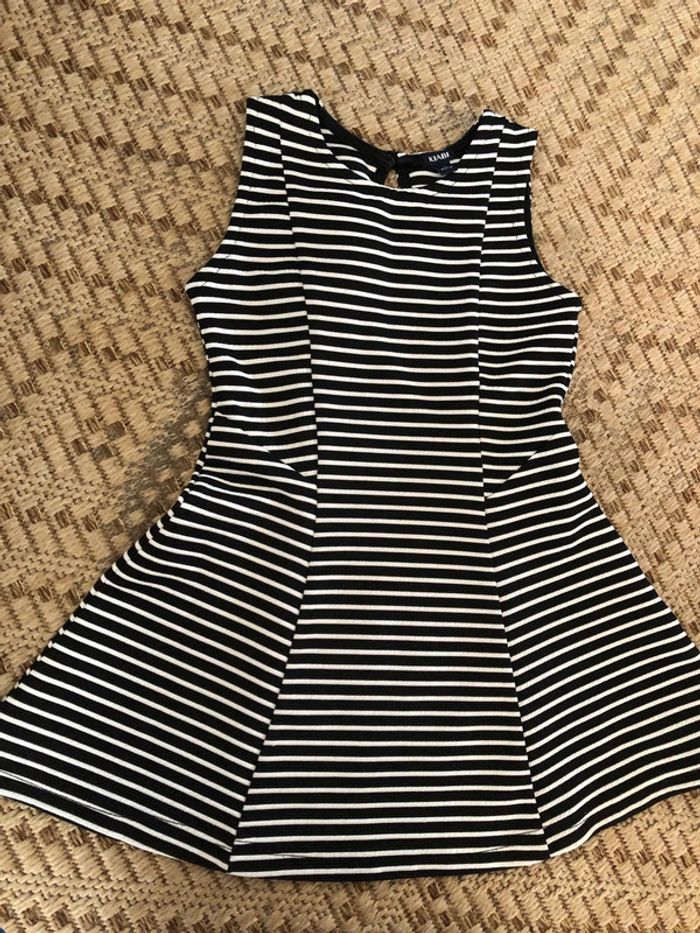 Robe taille 3 ans - photo numéro 4