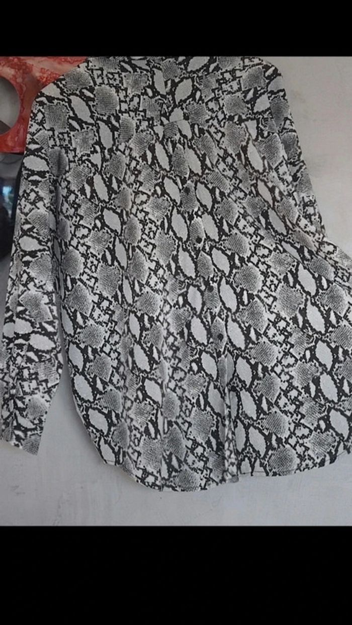 Blouse python grise Shein - photo numéro 2