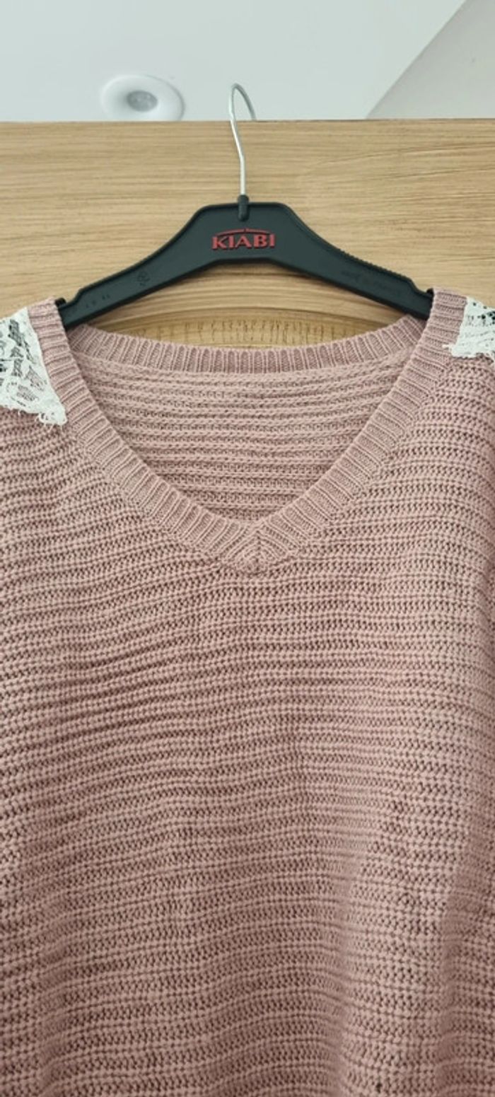 Pull rose pale à dentelle - Shein - photo numéro 4