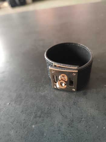 Bracelet très original