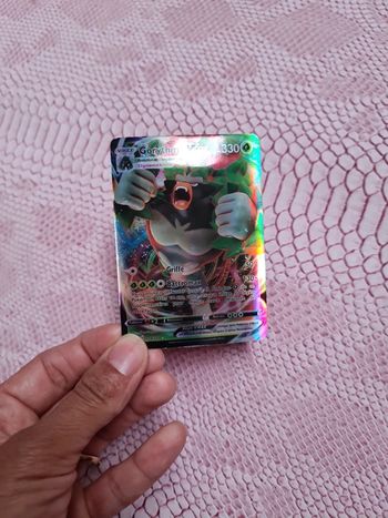 Carte pokemon gorytmic vmax très bon etat