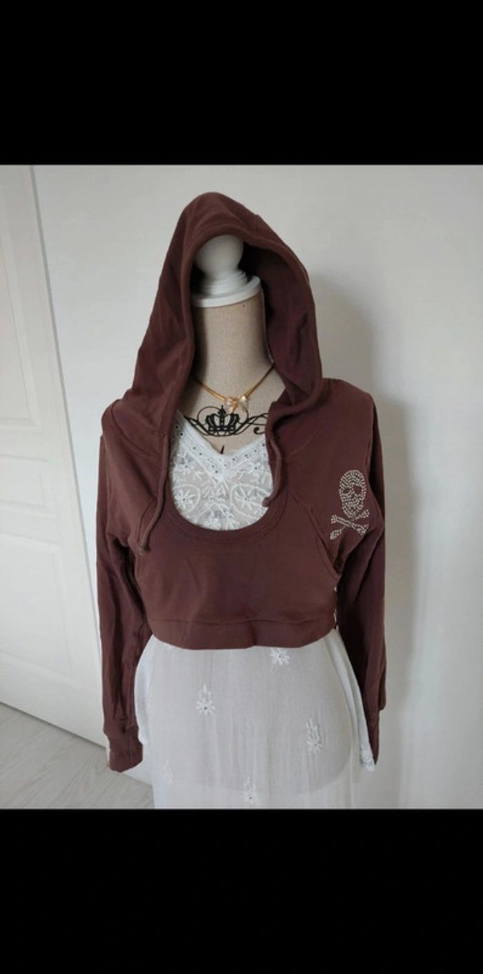 Sweat-shirt à capuche marron
Psssy taille M - photo numéro 3