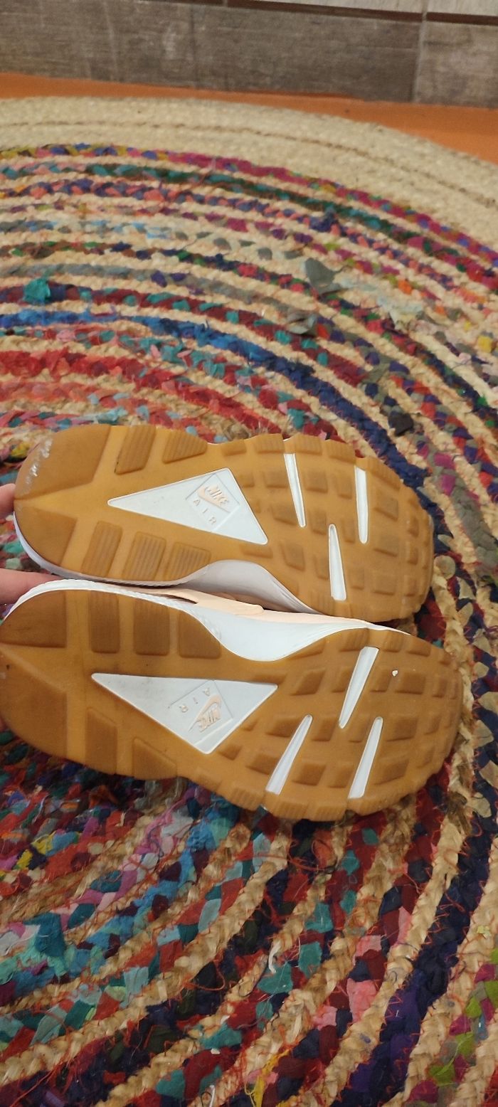 Basket Nike Huarache - photo numéro 5