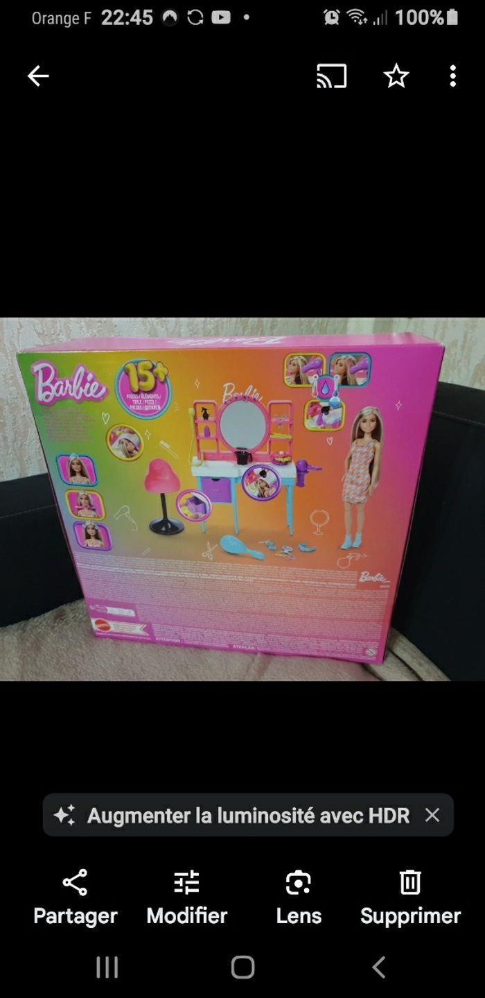 BARBIE SON SALON DE COIFFURE ET ACCESSOIRES POUPEE INCLUSE MATTEL NEUF - photo numéro 2