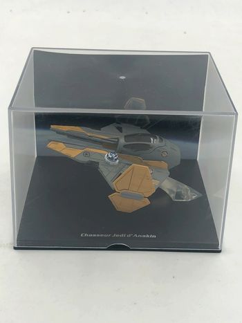 Vaisseau Disney Star Wars Chasseur Jedi D’anakin