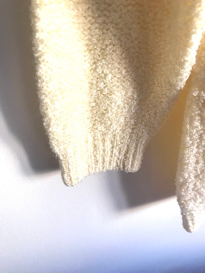 Pull col roulé crème effet bouclettes taille 40/42 - photo numéro 5