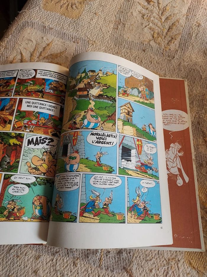 Bande dessinée asterix - photo numéro 3