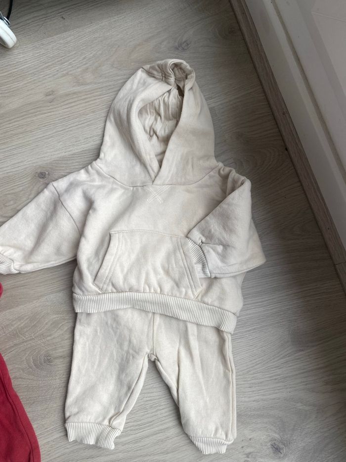 Ensemble bébé - photo numéro 3