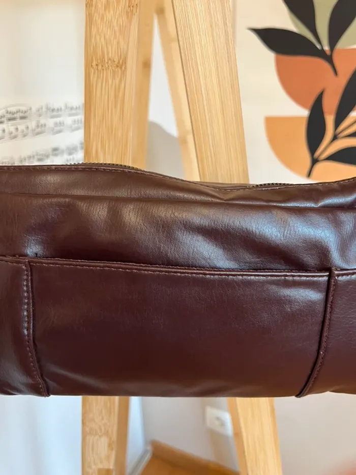 Sac baguette vintage y2k en cuir synthétique marron excellent état[ref 2507SBr136] - photo numéro 4