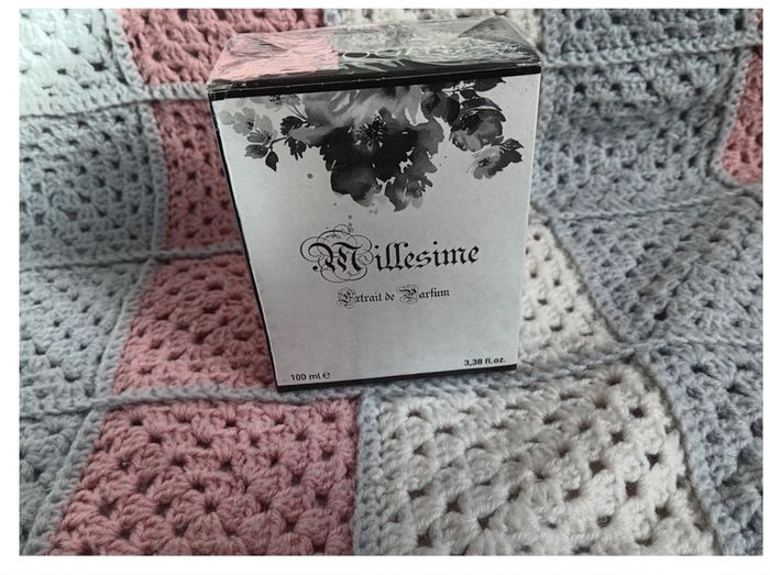 Parfum 100ml femme chogan 024
