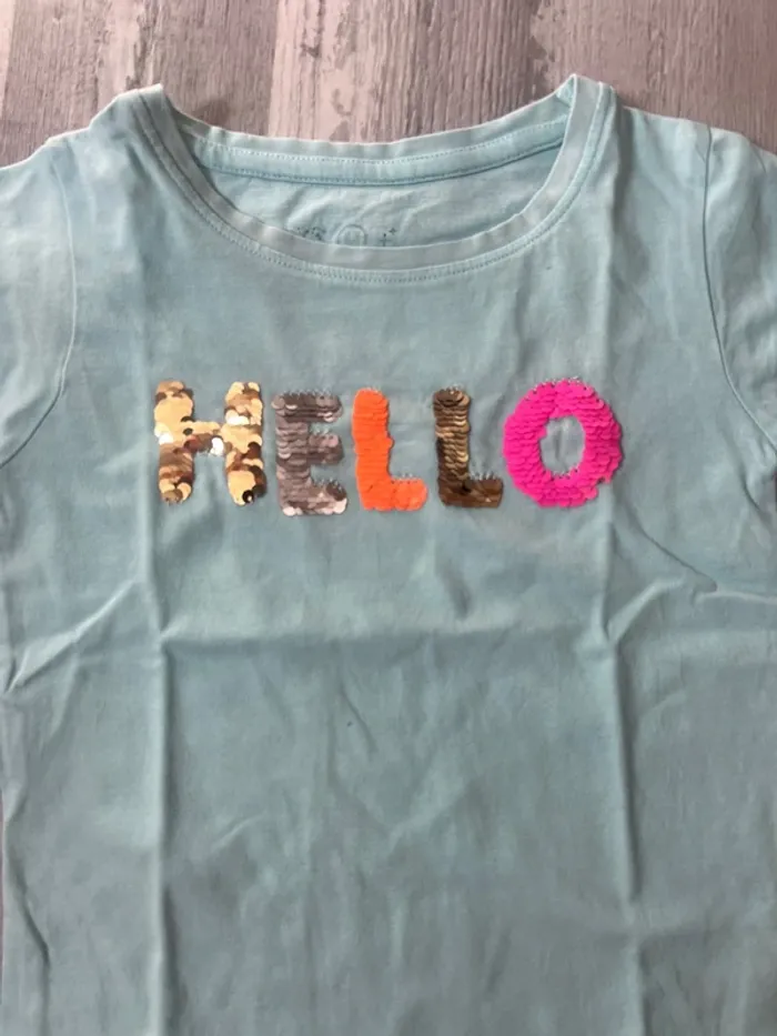 Tee shirt à sequins 4 ans - photo numéro 2