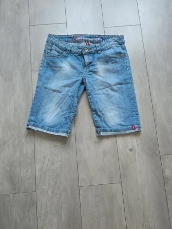 Bermuda esprit t38