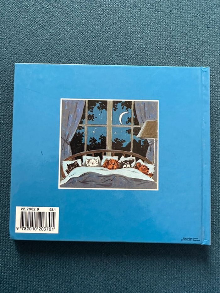 Caroline les 7 câlins de la semaine Pierre Probst Hachette Jeunesse livre bd album vintage histoires - photo numéro 2