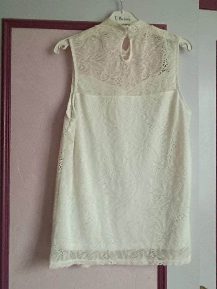 Blouse écru dentelle " Cache cache" en T.38 - photo numéro 5
