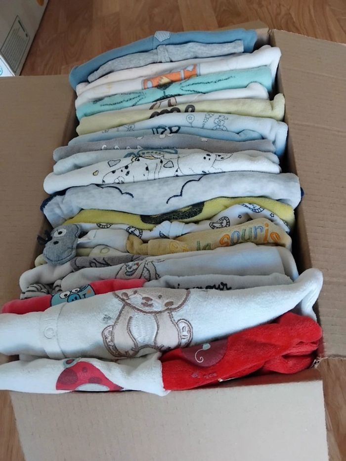 Lot pyjamas 1mois garçon - photo numéro 5