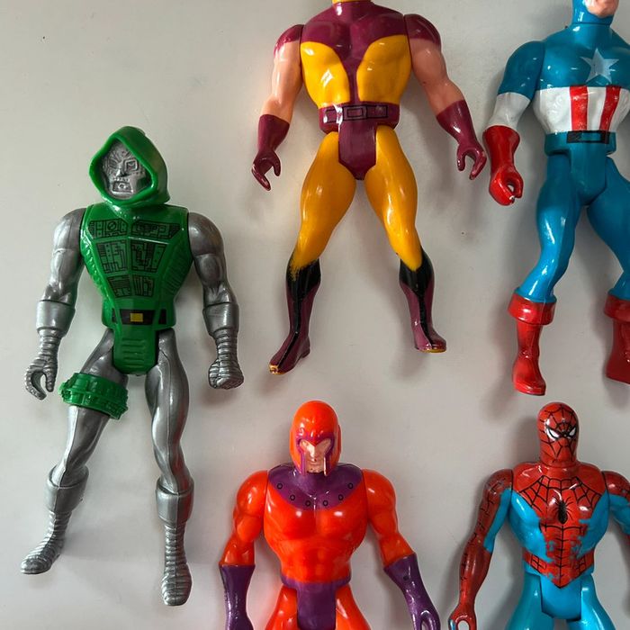 Lot 7 figurines les super héros marvel guerres secrètes - photo numéro 5