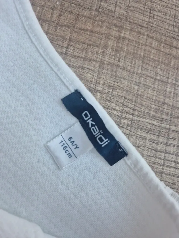 Gilet de fêtes Okaïdi 6 ans en super état - photo numéro 4