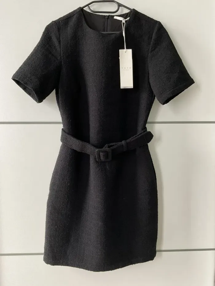 Robe courte - photo numéro 3
