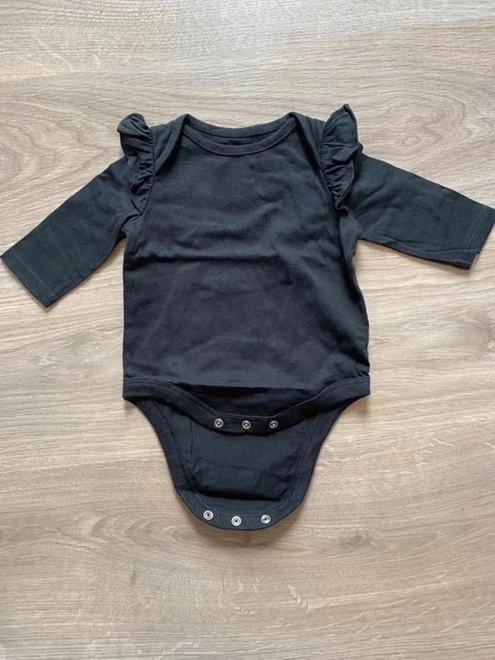 Lot de bodies bébé - photo numéro 9